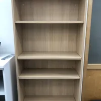 Light Wood Bookshelf - 5 Shelves