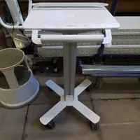 Ergotron Mobile Medical Workstation - White