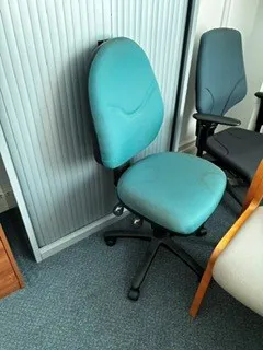 Turquoise Office Task Chair with Black Base
