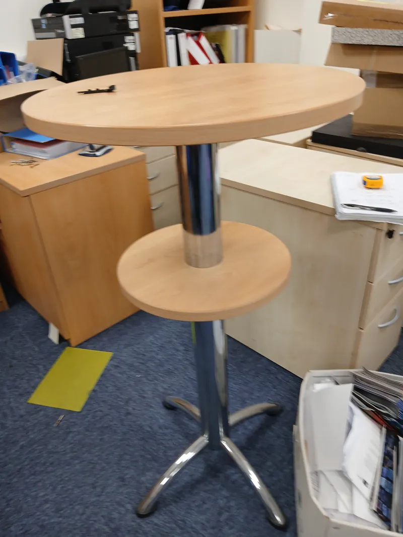 Light Wood Round Pedestal Café Table with Metal Base