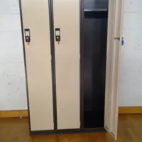 3-Door Metal Personnel Lockers - Mixed Condition