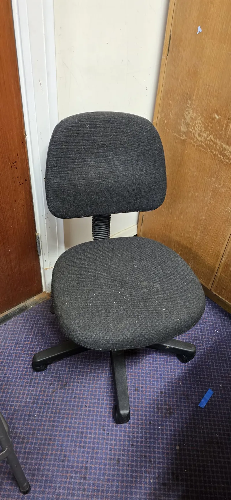 Various office/lab chairs