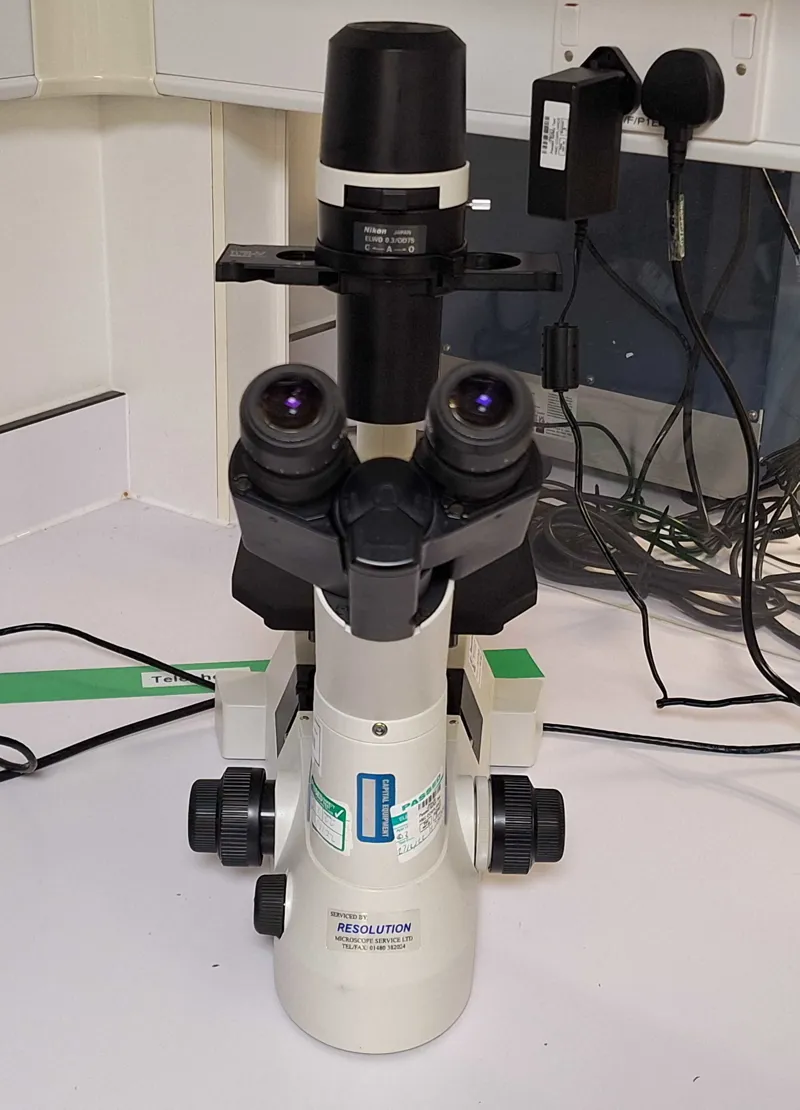 Nikon Eclipse TS5100 Microscope with Eyepieces and Illuminator