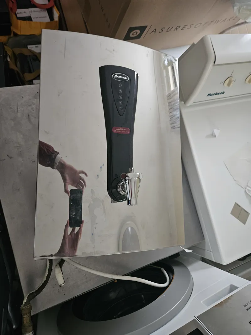 Instanta Automatic Water Boiler - 3L Black