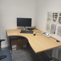 Corner desk