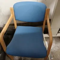 Low back waiting room chair
