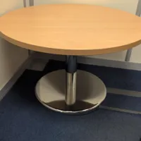 Round Coffee Tables – Beech/Oak with Metal Bases