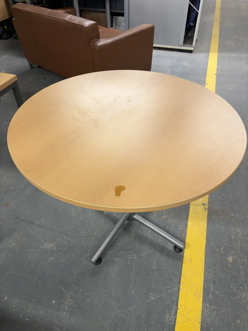 Round Cafe Table with Pedestal Base