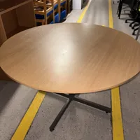 Round Wooden Meeting/Dining Table