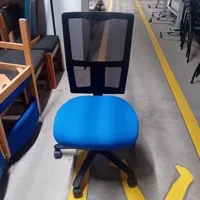 Blue Mesh Office Chair with Black Base and Casters