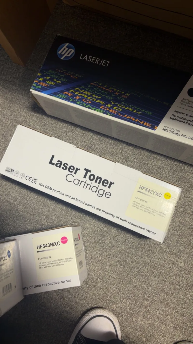 HP LaserJet Toner Cartridge (Yellow)  - HF542YXC
