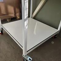 Mobile table