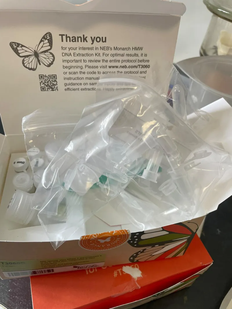 Monarch HMW DNA Extraction Kit & Total RNA Miniprep Kit Bundle