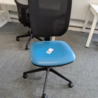 Office Chair H - Blue with Black Mesh