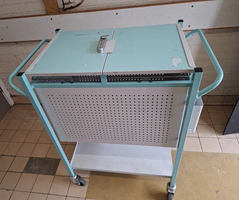 Lockable Medical Notes Trolley