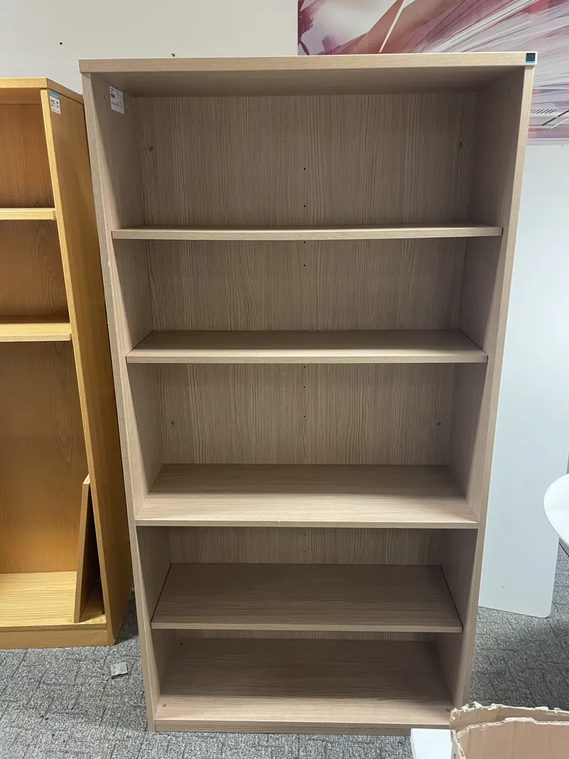 Light Oak Bookcase with 5 Shelves